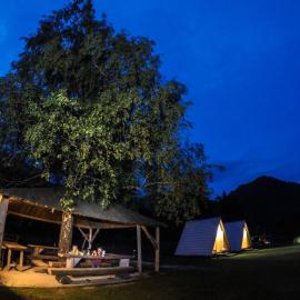 Camp Podljubelj, hotel in Podljubelj
