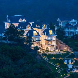 Dalat De Charme Village