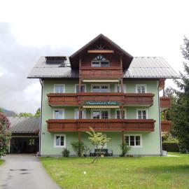 Appartements Edda, hotel di Strobl