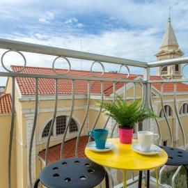 Apartments in city center Ventus, Hotel in Novalja