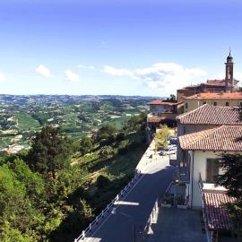 Rocche Costamagna Art Suites, hotel a La Morra