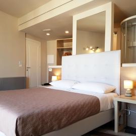Don Ugo Luxury Rooms: Tropea'da bir otel