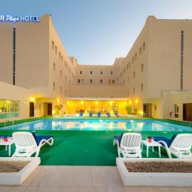 Best Western Sur, hotell i Sur
