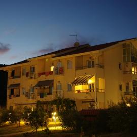 Viesnīca Hotel Zlatni Lav pilsētā Martinšica