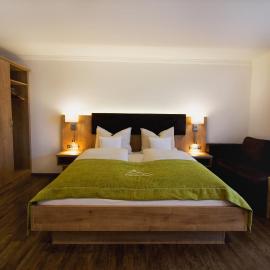 Hotel Alp Inn - Chiemgaukarte inclusive: Ruhpolding şehrinde bir otel