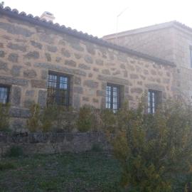 Casa Rural de Benjamin Palencia, hotel in Villafranca de la Sierra