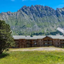 Résidence Les Toits du Dévoluy, hotell sihtkohas Le Dévoluy
