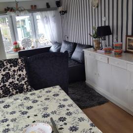 Ferienhhaus-Mobilheim freies WLAN, Hotel in Sirjansland