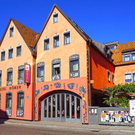 Hotel Römer by Fairway Hotels, viešbutis Giuncburge