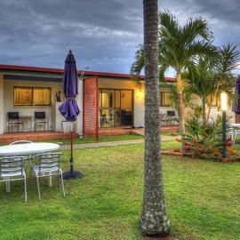 Sunlover Lodge, hotel di Kinka