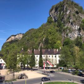 Zimmer & Appartements am Schloßplatz, hotelli kohteessa Hohenems