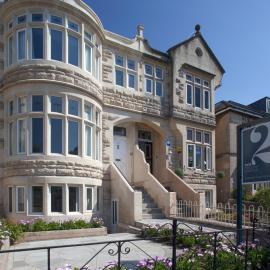 2 Crescent Gardens Guest House