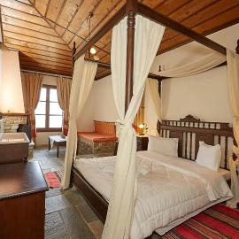 Hotel Atrapos, hotel u gradu 'Kissós'