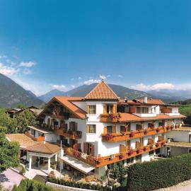 Hotel Hubertushof, Hotel in Natz-Schabs
