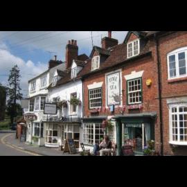 Kenilworth Cosy Garden View Apartment, hotel a Kenilworth