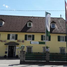 Viesnīca Frühstückspension Haus Ahamer pilsētā Ebenzē