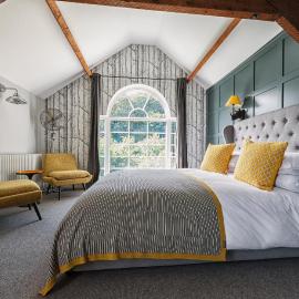 The Coach House، فندق في ديربي
