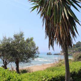 Glyfada Gorgona Apartments, hotel di Glyfada