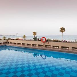 Ilunion Fuengirola, viešbutis Fuenchiroloje