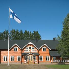 Guest House Haapaniemen Hirsikartano: Iisalmi şehrinde bir otel