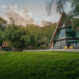 Bamboo Garden House, hotel v mestu Laem Sing