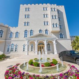 Hotel Belagrita, hotell i Berat