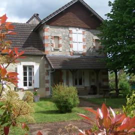 Gite en Forterre, khách sạn ở Druyes-les-Belles-Fontaines
