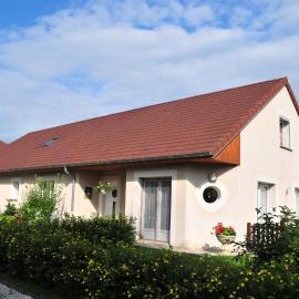 La clé des champs, hotel in Largillay