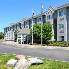 Microtel Inn & Suites by Wyndham Bloomington MSP Airport, hôtel à Bloomington