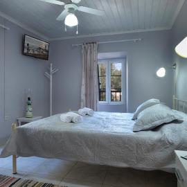 Mikroulis Residence