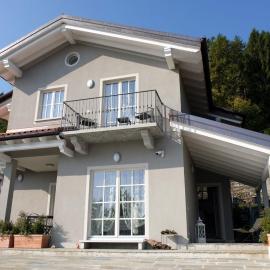 Casa Irma by Lago Reisen
