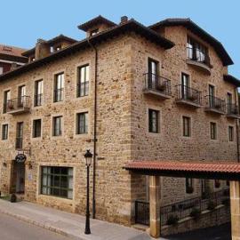 Hotel Villa de Cabrales, готель у місті Лас-Аренас, Кабралес
