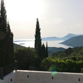 Villa Luštica, Spacious 4-Bedroom Villa with Private Pool