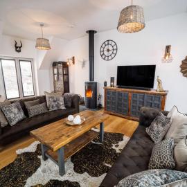 Taymore Lodge, hotell i Kenmore