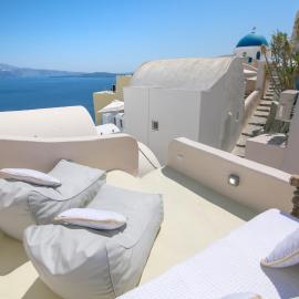 Morfi Cave House
