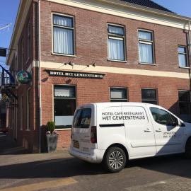 Hotel het Gemeentehuis Uithuizen, hotel v mestu Uithuizen