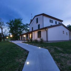 Room&Breakfast Villa Angela: Sala Baganza'da bir otel