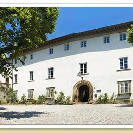 Casa Diocesana di Lucca, hotel u gradu Luka