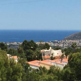 Chalet con vista al mar, hotel in La Nucía