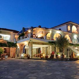 Mabella Beach โรงแรมในพลาติ