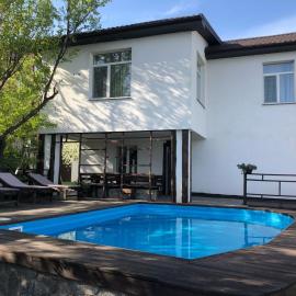 Dniprovskiy Dvir, hotel u gradu Dnjipro