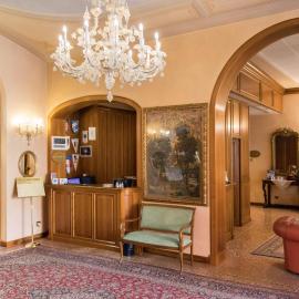 Phi Hotel Dei Medaglioni, хотел в Кореджо
