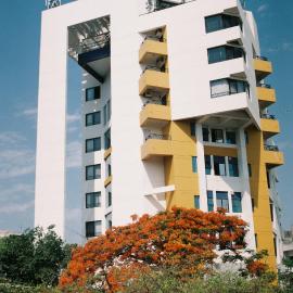 Hotel Maharaja Regency, hotel di Satara