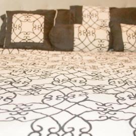 Sinajana में, होटल 2 BEDROOM / 1 BATH ONLY 5 MINUTES AWAY FROM BANK OF HAWAII