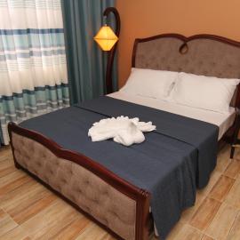 Charos Dormitel, hotel en Dumaguete