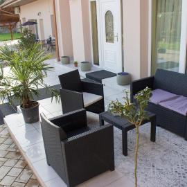 Makotel Apartmanház, hôtel à Makó