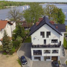 Villa Orient, hotel in Iława