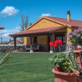 Casa Cantera del Berrocal, hotel in Ortigosa del Monte
