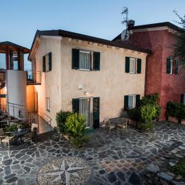 Villa Paggi Country House, hotel a Carasco