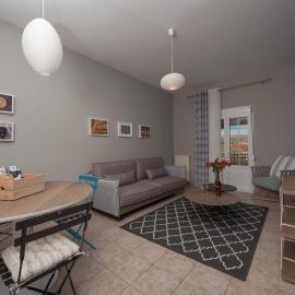 Live in Lemnos Apartments, hotel in Moudhros